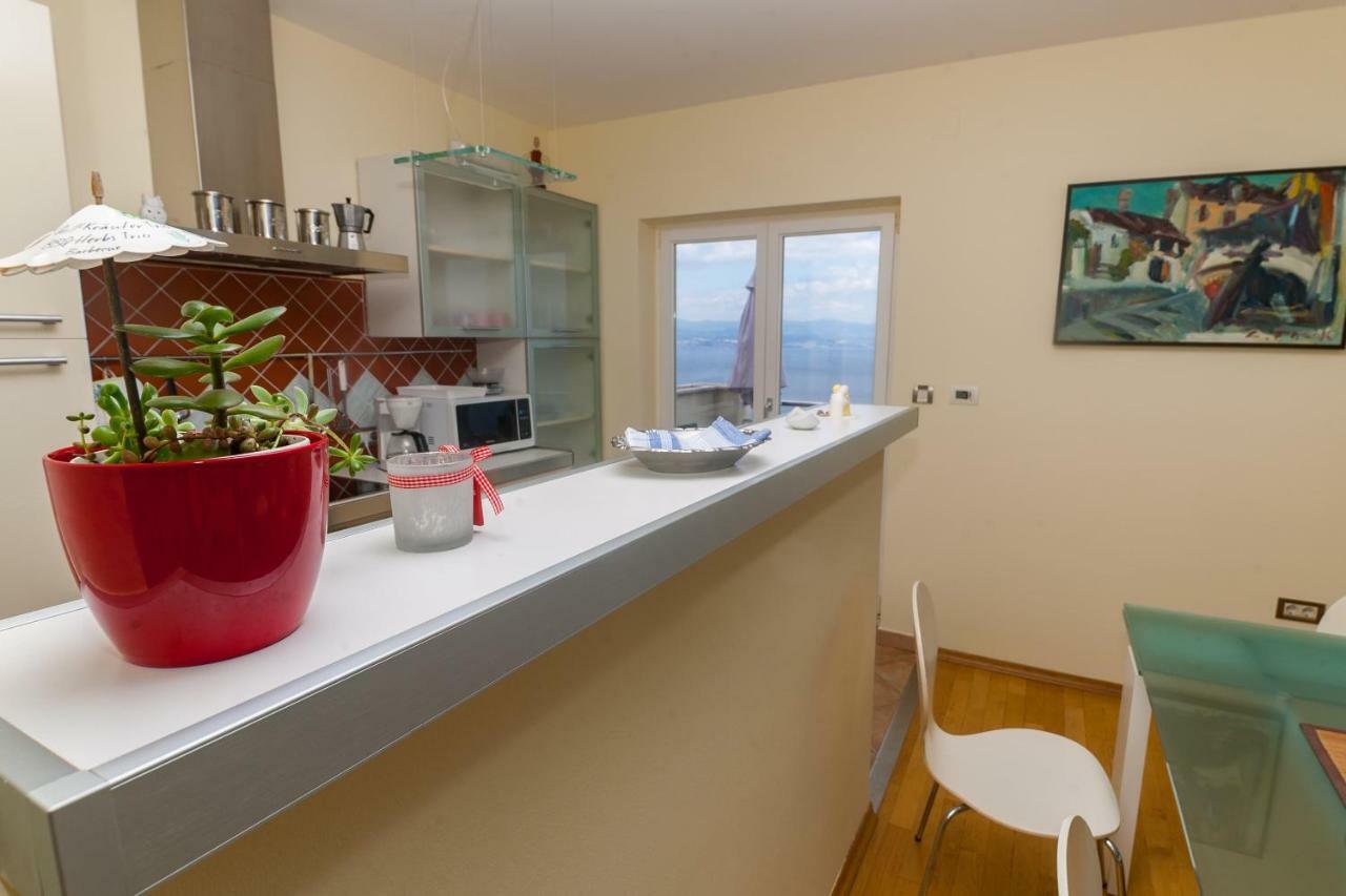 Apartments Belvedere Lovran Extérieur photo
